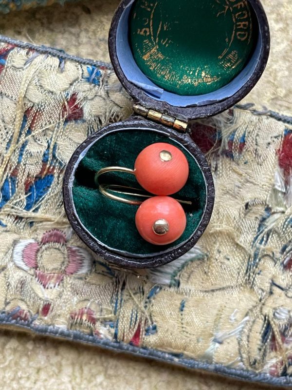 Antique Victorian 18ct Gold Coral Orb Earrings - Image 5