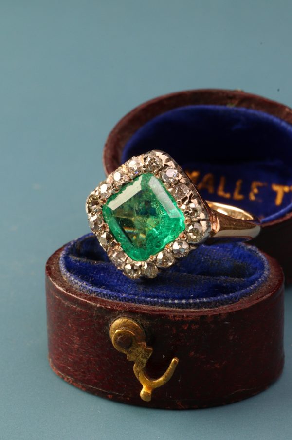 Antique Edwardian Columbian Emerald and Diamond Ring